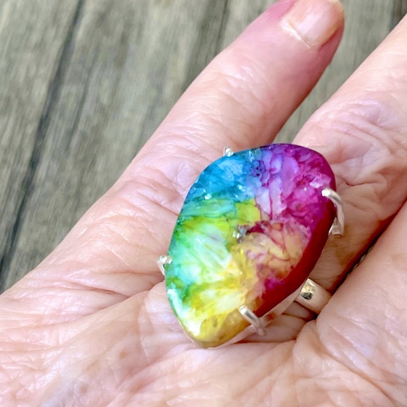 Rainbow Solar Quartz Ring - Picture 5 of 8